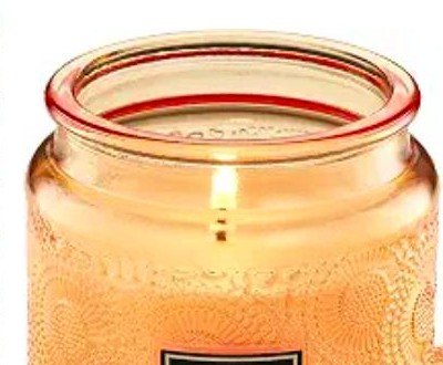 Voluspa spiced pumpkin latte candle
